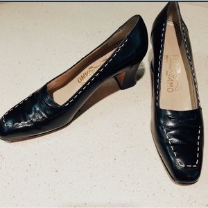 Salvatore Ferragamo - Black Heels with White Stitching- Size 8